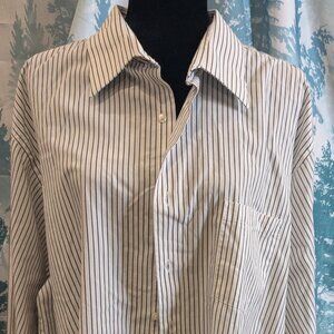 Van Heusen Wrinkle Free Dress Shirt XXL 18 34 35 White Dark Blue Stripe